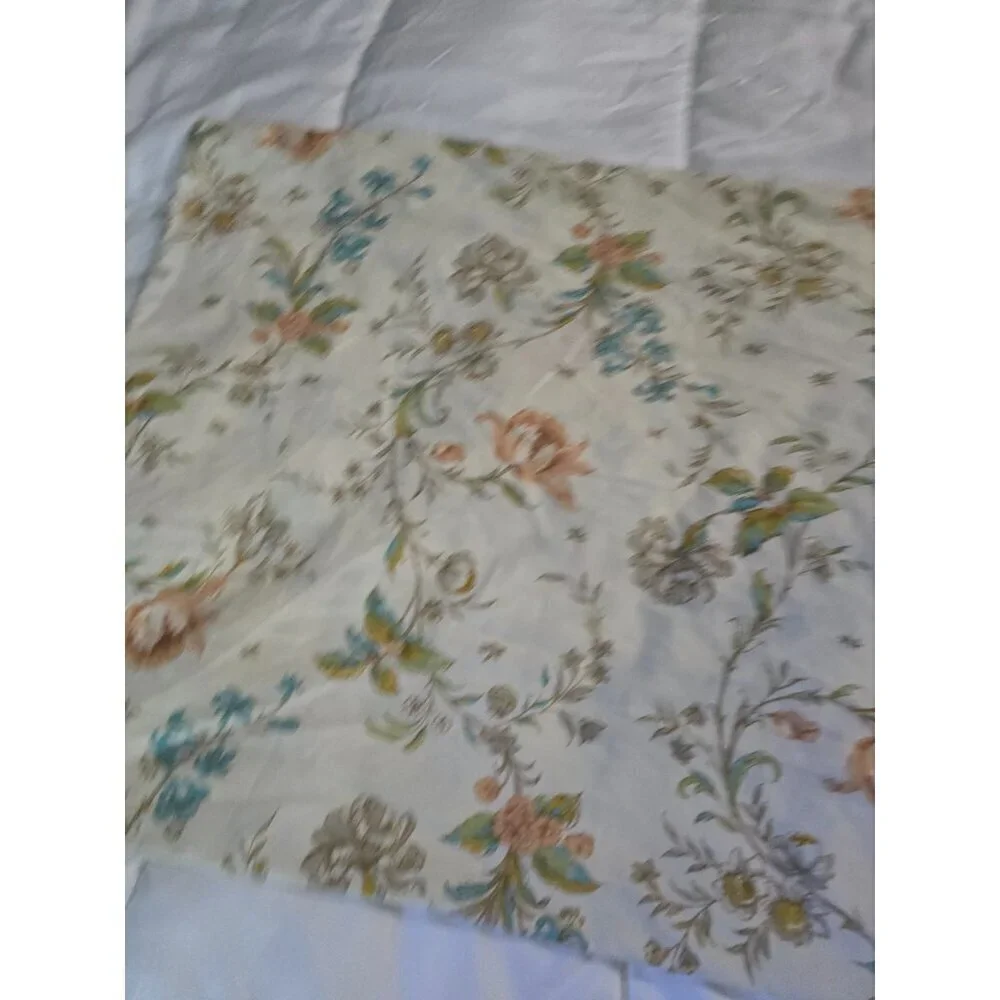 Vintage Springmaid Pink Blue Floral Grannycore Pillowcase